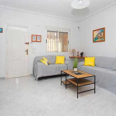 Holiday home Ch Limonero Dona Pepa Rojales